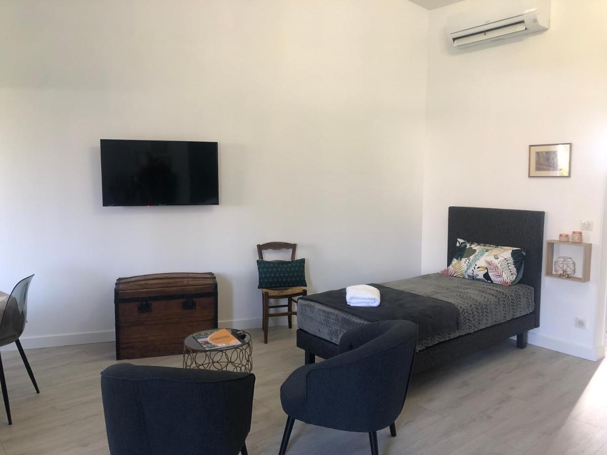 Chambre D'Hotes Les Bacquerins Sainte-Helene  ภายนอก รูปภาพ